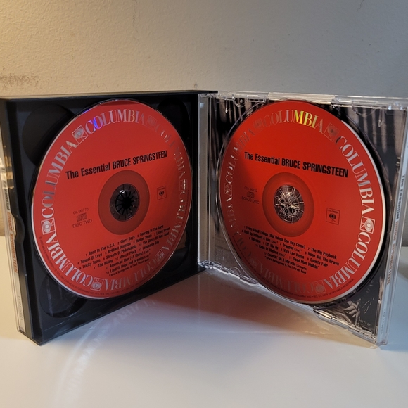 The Essential Bruce Springsteen (3 CD Set) Hits,B-Sides,Live,Unreleased Demos - Picture 2 of 5